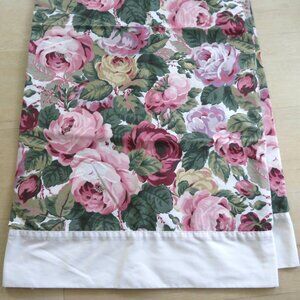Vintage Westpoint Stevens King Pillowcases Floral Set Of 2 Made In USA Cottage